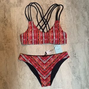 NWT Cupshe Women’s Small Multi Color bikini Swimsuit
